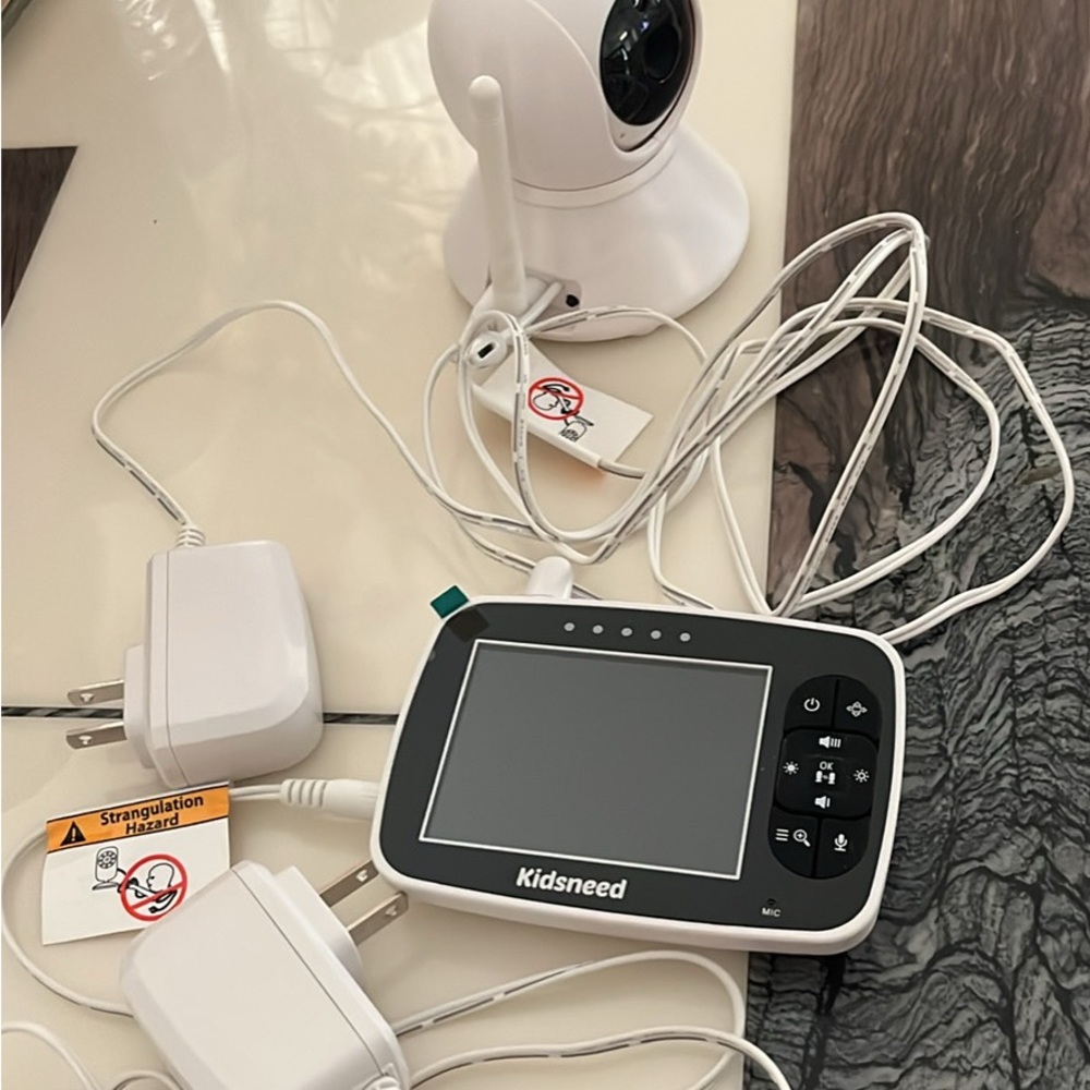 Baby Monitor with Camera